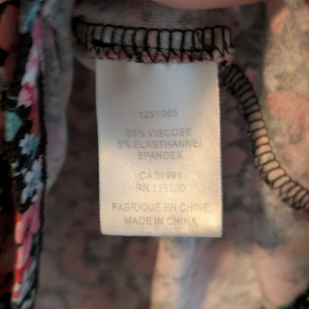 Maison d' Amelie Floral Black and Red Women's Top - Picture 5 of 5